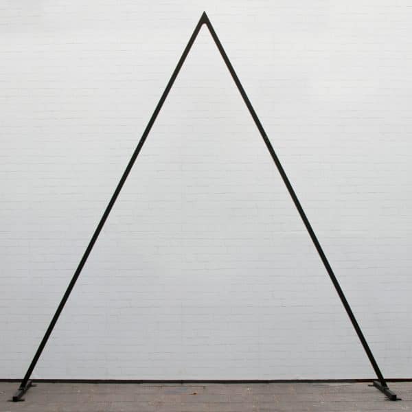 backdrop-driehoek-metaal-8594